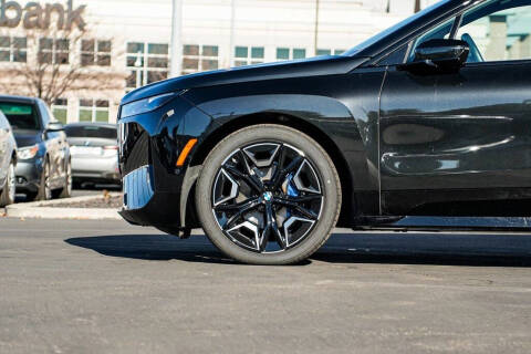 2025 BMW iX xDrive50