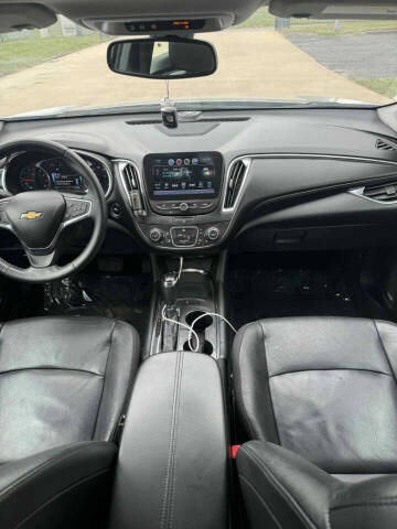 2017 Chevrolet Malibu LT