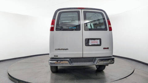 2018 GMC Savana 2500