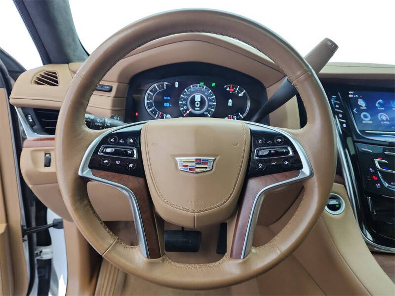 2017 Cadillac Escalade ESV Platinum
