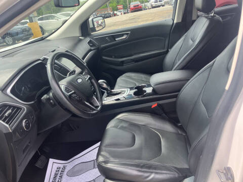 2017 Ford Edge Titanium