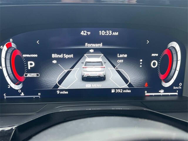 2025 Nissan Pathfinder Platinum