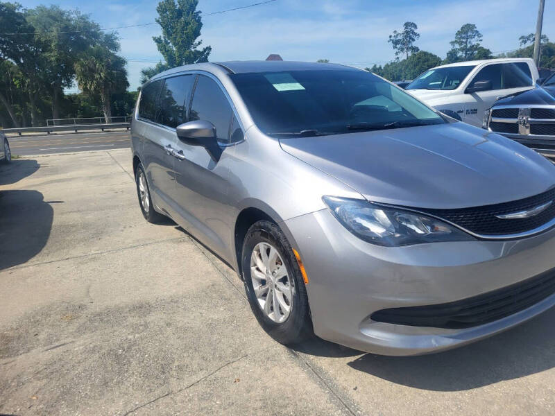 2017 Chrysler Pacifica Touring