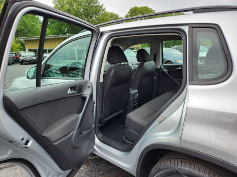 2018 Volkswagen Tiguan Limited 2.0T 4Motion