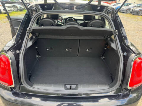 2016 MINI Hardtop 4 Door Cooper