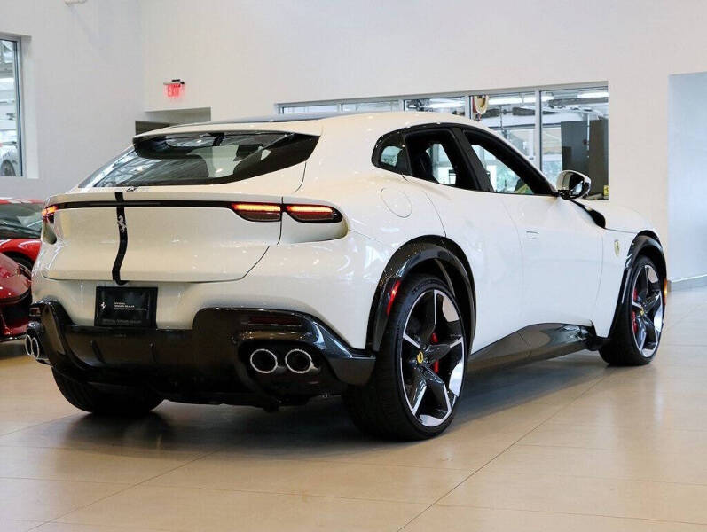 2024 Ferrari Purosangue