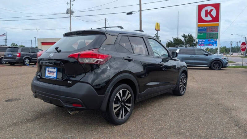 2019 Nissan Kicks