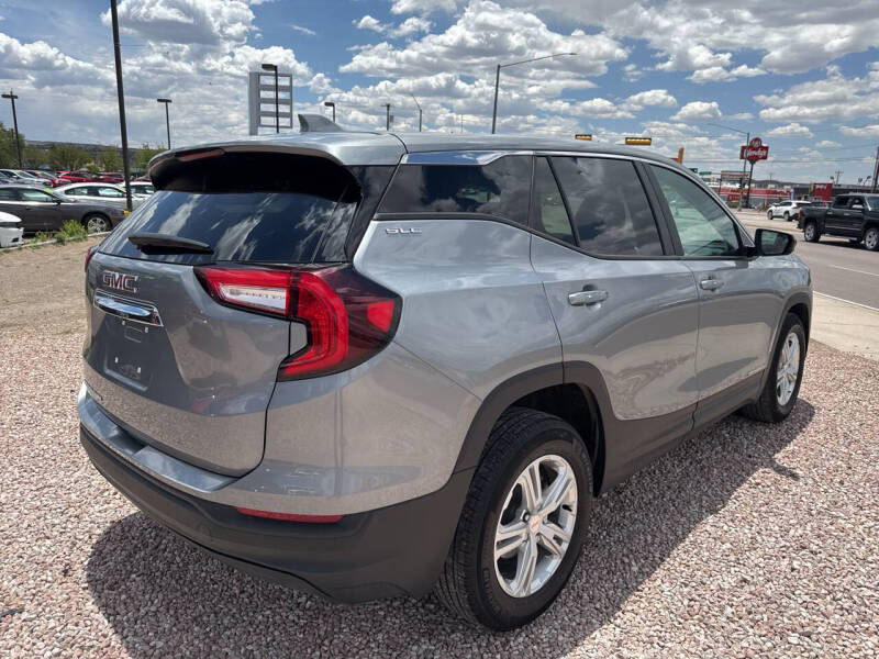 2024 GMC Terrain SLE