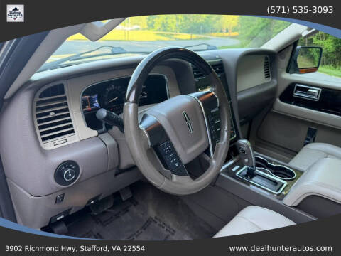 2017 Lincoln Navigator Select
