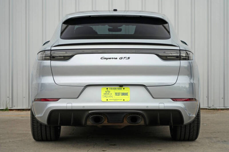 2021 Porsche Cayenne GTS Coupe