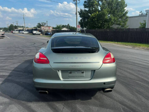2012 Porsche Panamera