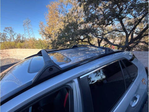 2019 Toyota RAV4 Hybrid XLE