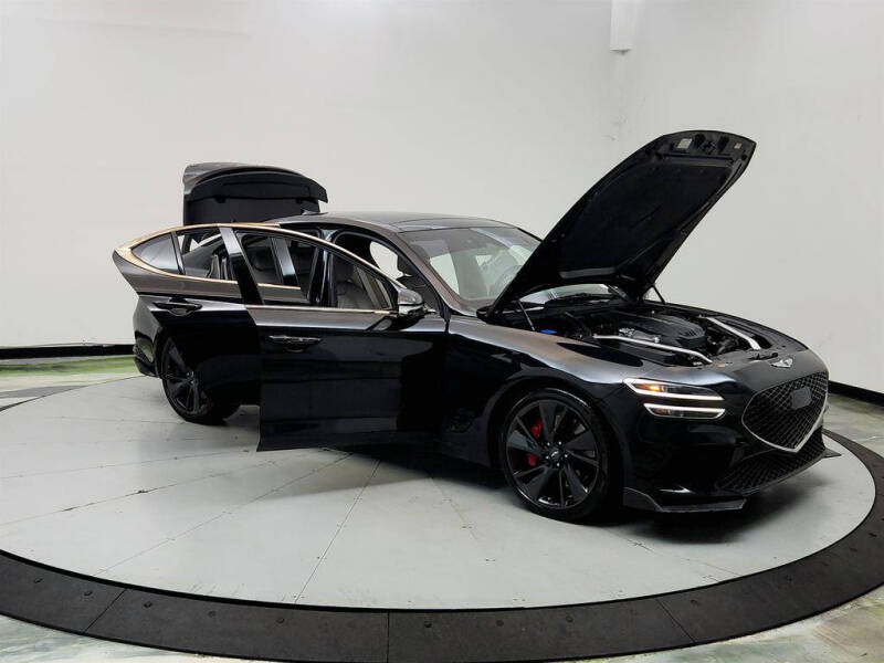 2022 Genesis G70