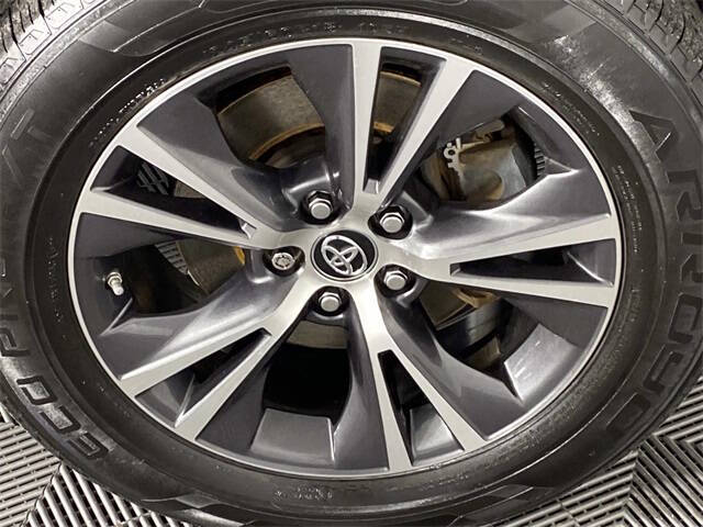 2018 Toyota Highlander LE