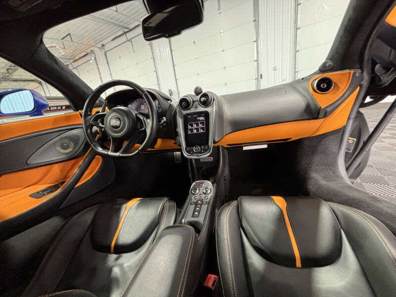 2017 McLaren 570S