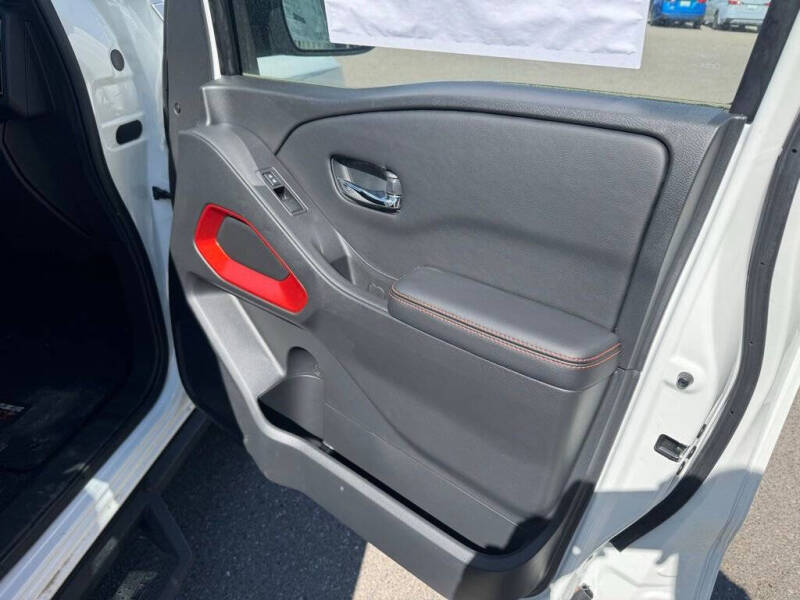 2025 Nissan Frontier