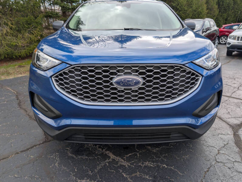 2023 Ford Edge SE