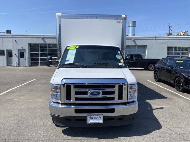 2024 Ford E-Series