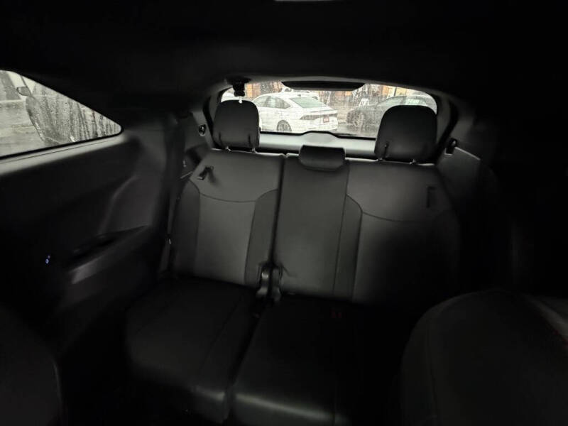 2022 Toyota Sienna XSE 7-Passenger