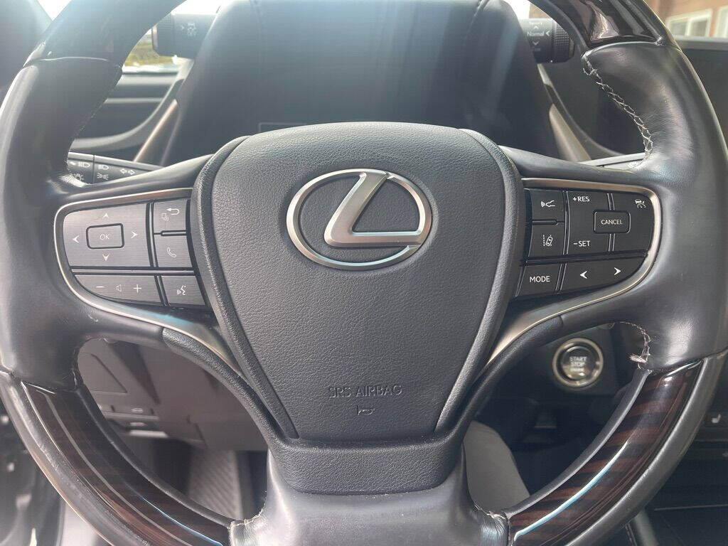 2020 Lexus ES 350 for sale at ENZO AUTO in Parma, OH