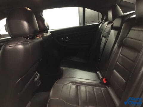 2017 Ford Taurus SHO