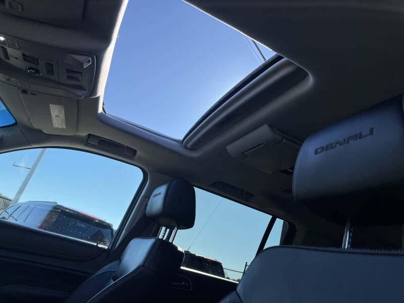 2016 GMC Yukon XL Denali