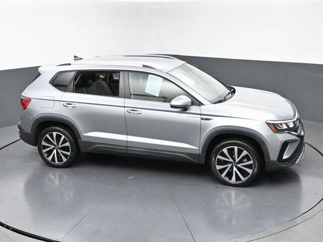 2022 Volkswagen Taos SE