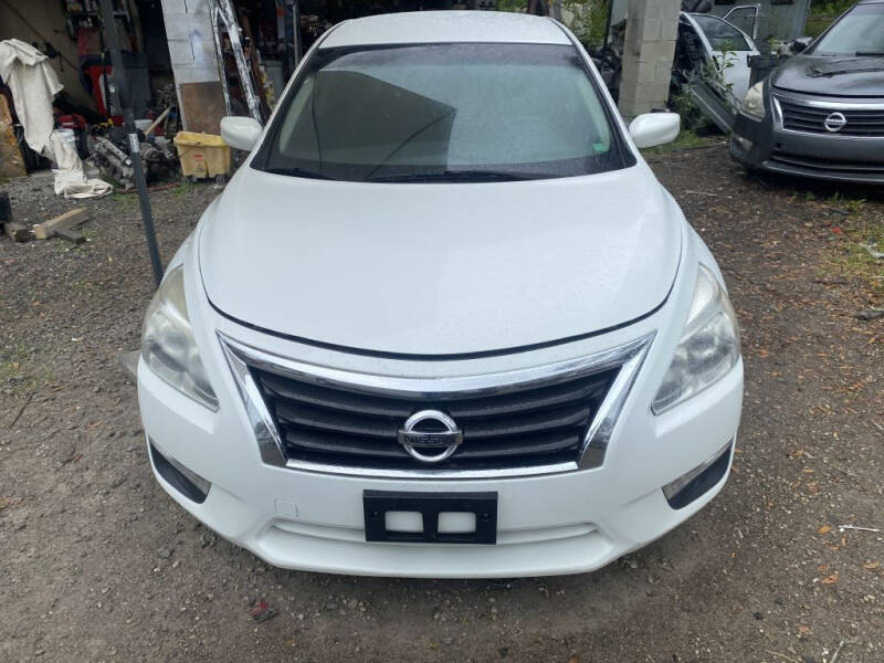 2015 Nissan Altima for sale at Windsor Auto Sales in Charleston SC