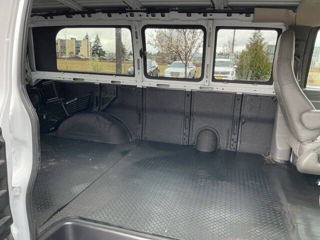 2017 GMC Savana 3500