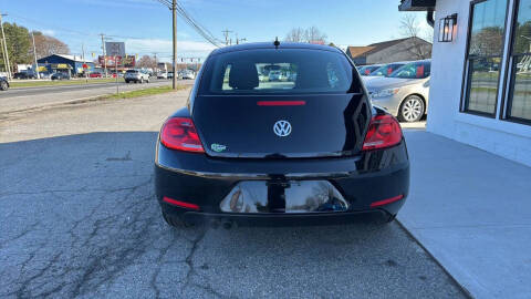 2013 Volkswagen Beetle 2.5L Entry PZEV