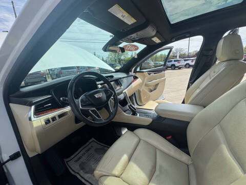 2017 Cadillac XT5 Luxury