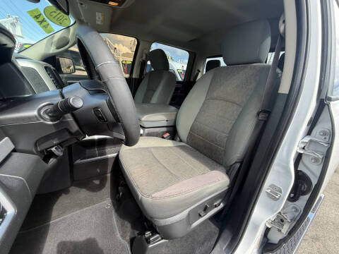 2015 RAM 1500 Lone Star