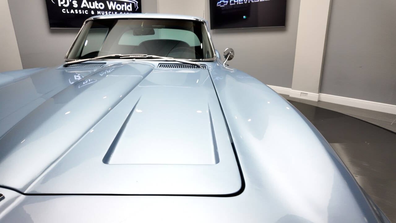 1964 Chevrolet Corvette 17