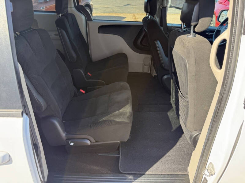 2015 Dodge Grand Caravan SE