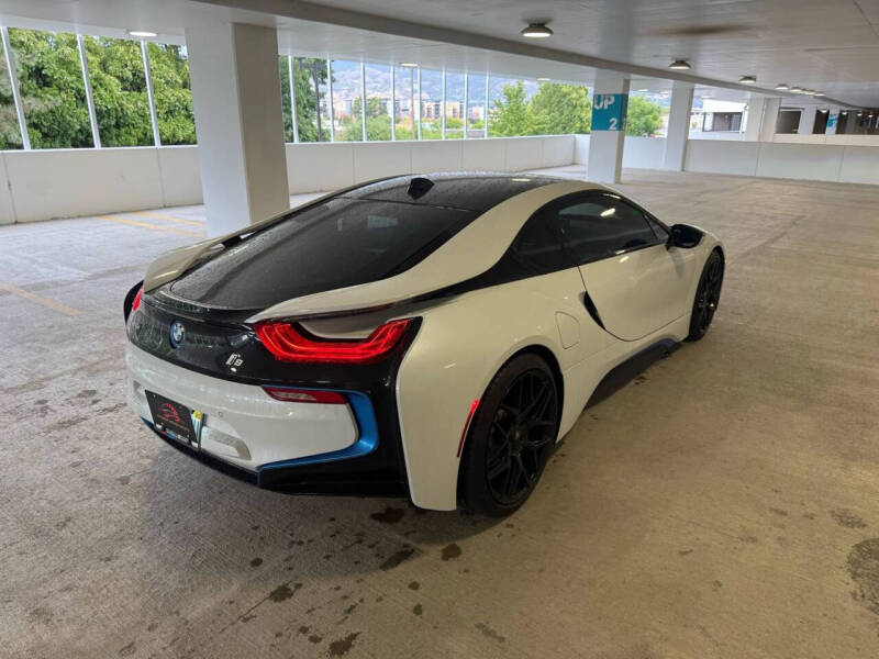 2015 BMW i8