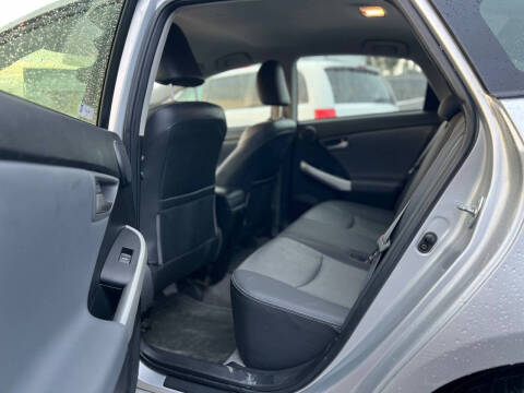 2013 Toyota Prius Five