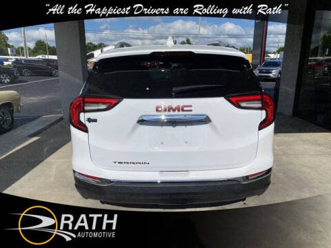 2022 GMC Terrain SLT