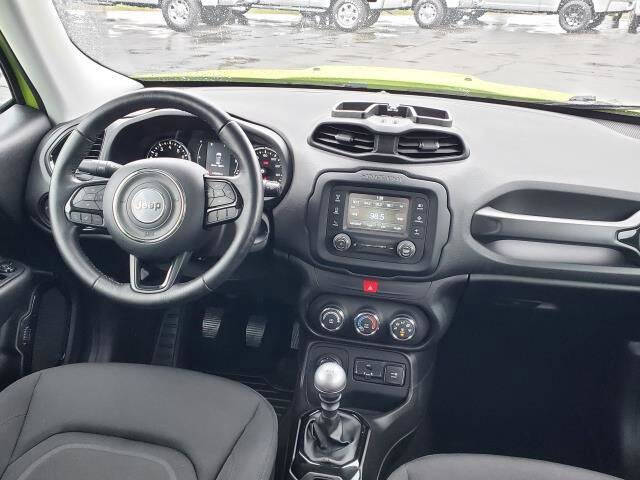 2017 Jeep Renegade Altitude