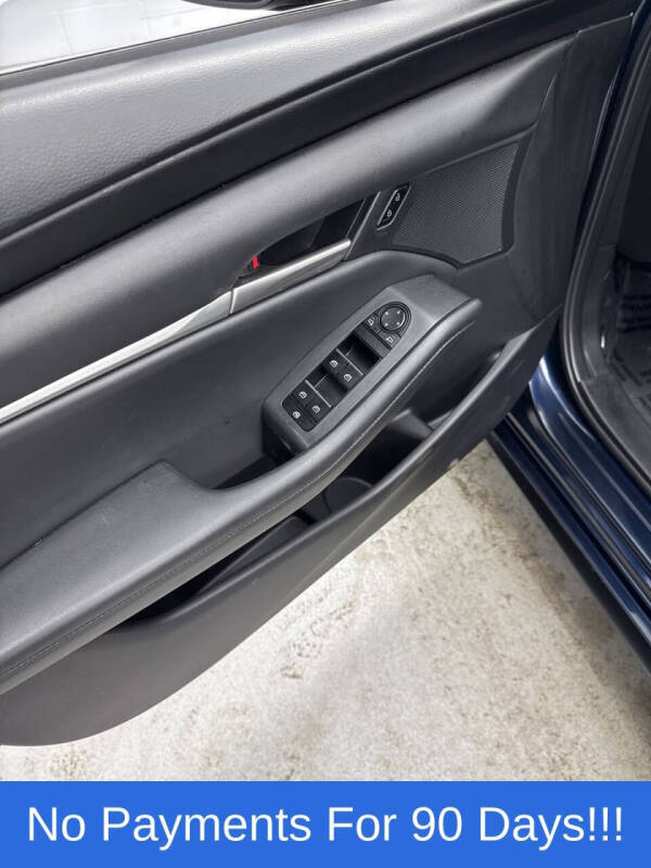 2022 Mazda Mazda3 Hatchback Select