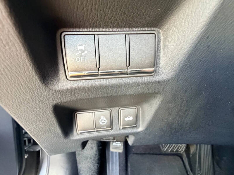 2015 Infiniti Q70 3.7