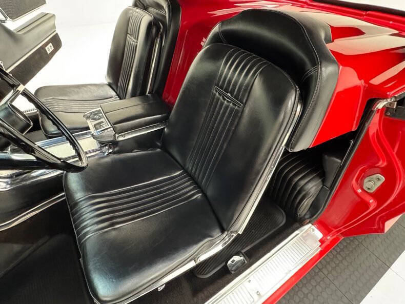 1964 Ford Thunderbird