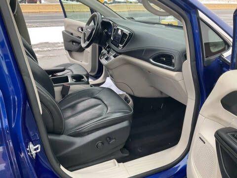 2019 Chrysler Pacifica Hybrid