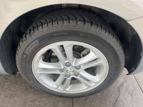 2018 Chevrolet Cruze LT Auto