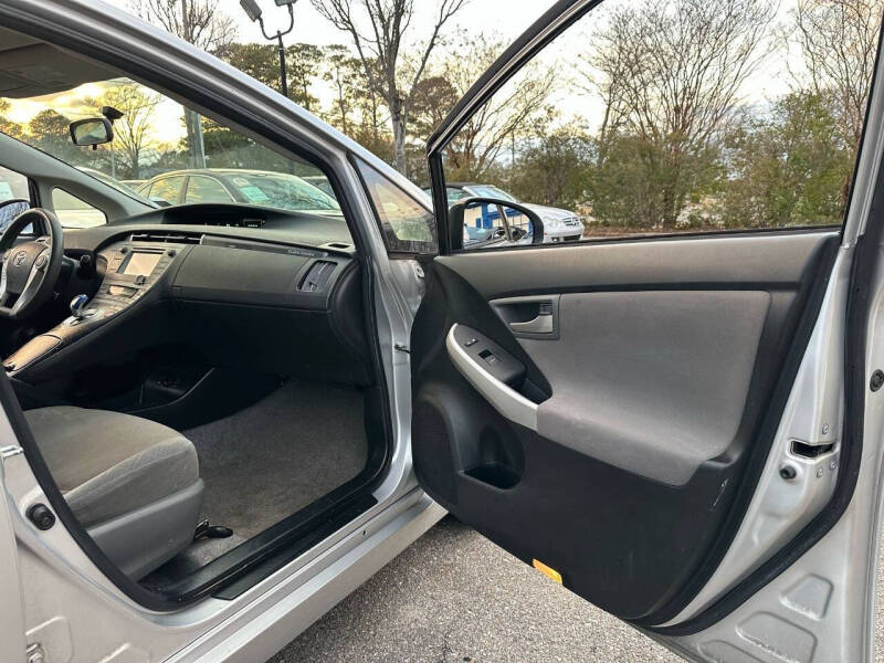 2013 Toyota Prius Plug-in Hybrid Advanced