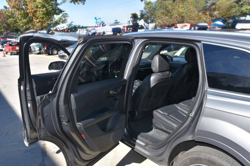 2017 Audi Q7 2.0T quattro Premium