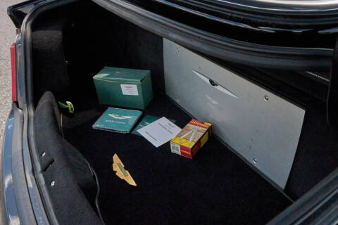 2003 Aston Martin V12 Vanquish