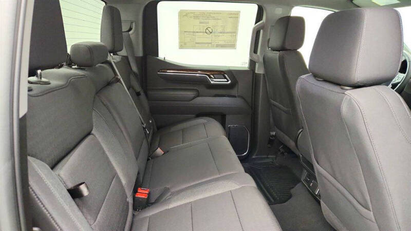 2026 GMC Sierra 1500 Elevation Standard