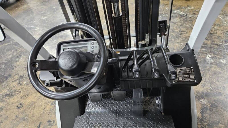 2022 UniCarriers PF50LP