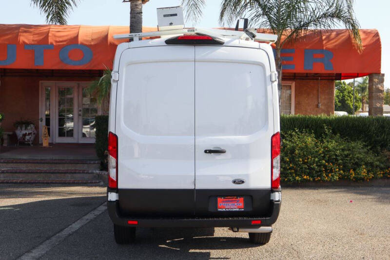 2023 Ford Transit