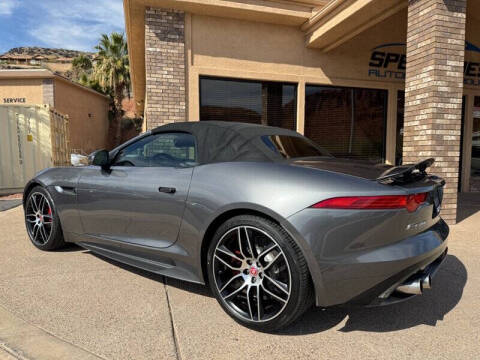 2016 Jaguar F-TYPE R
